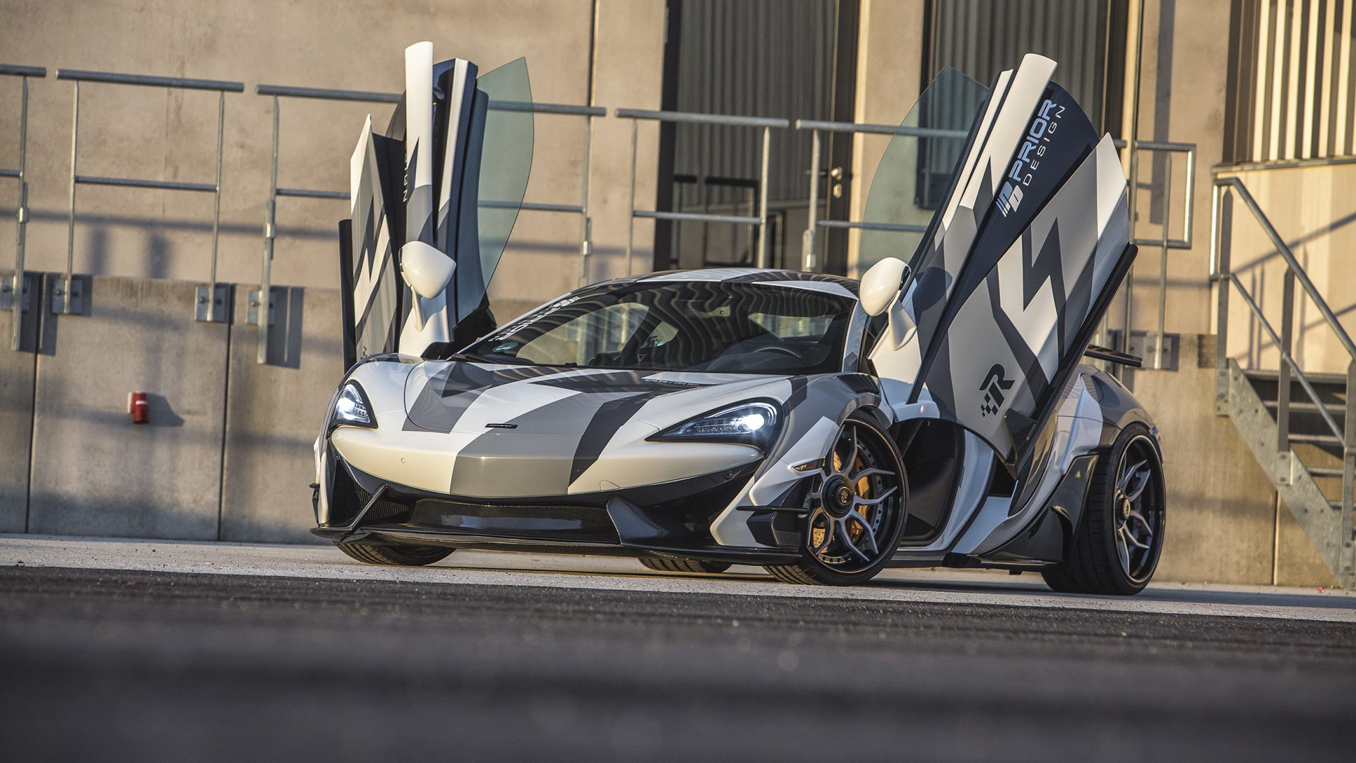 PD1 Widebody Front Widenings for McLaren 570S - Prior Design