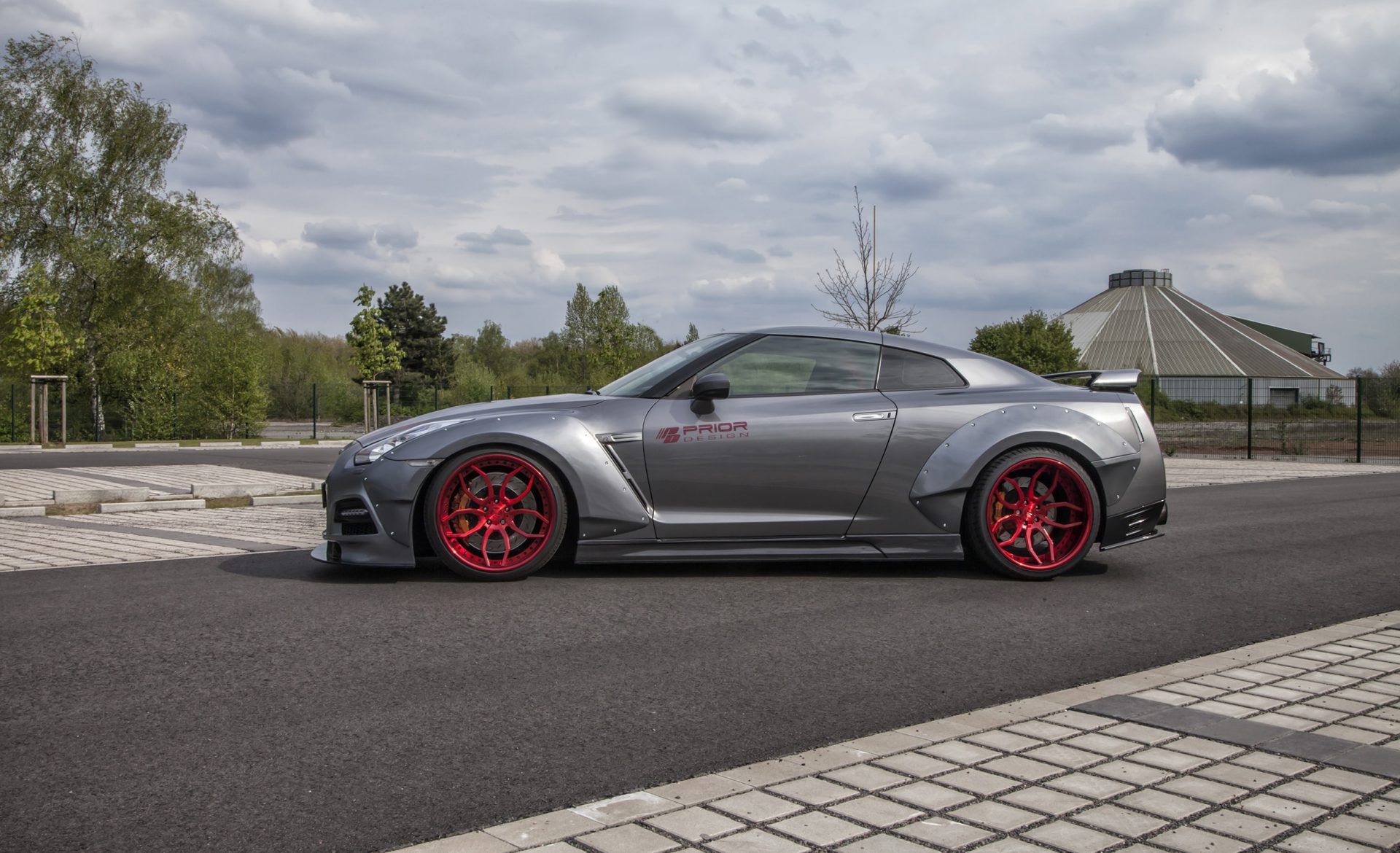 PD750 Side Skirts for Nissan GT-R [R35]