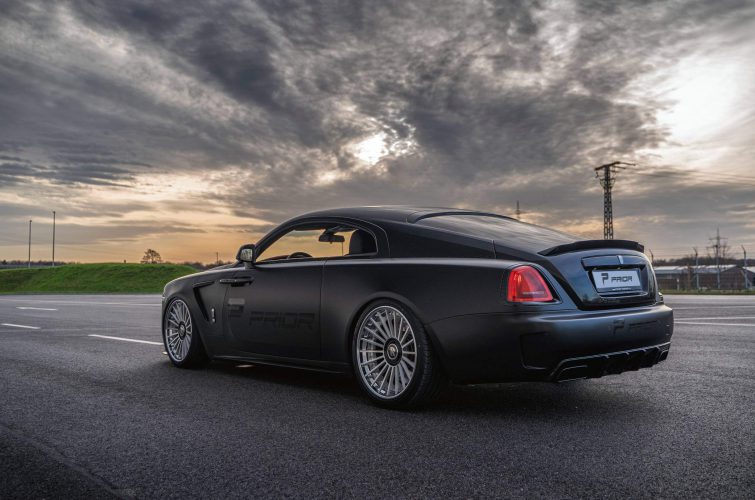PRIOR-DESIGN BlackShot Heckstoßstange mit Diffusor für Rolls Royce Wraith