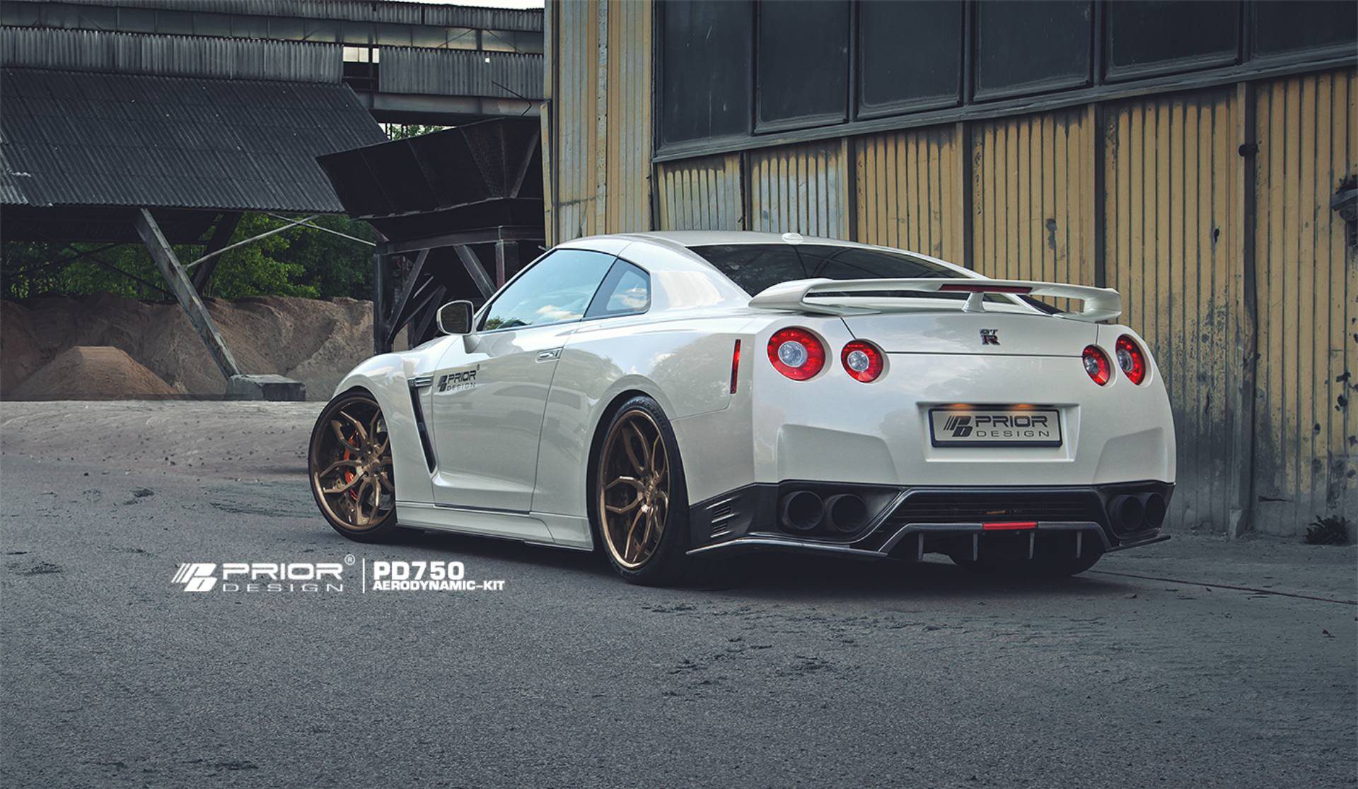 PD750 Rear Diffusor for Nissan GT-R [R35]