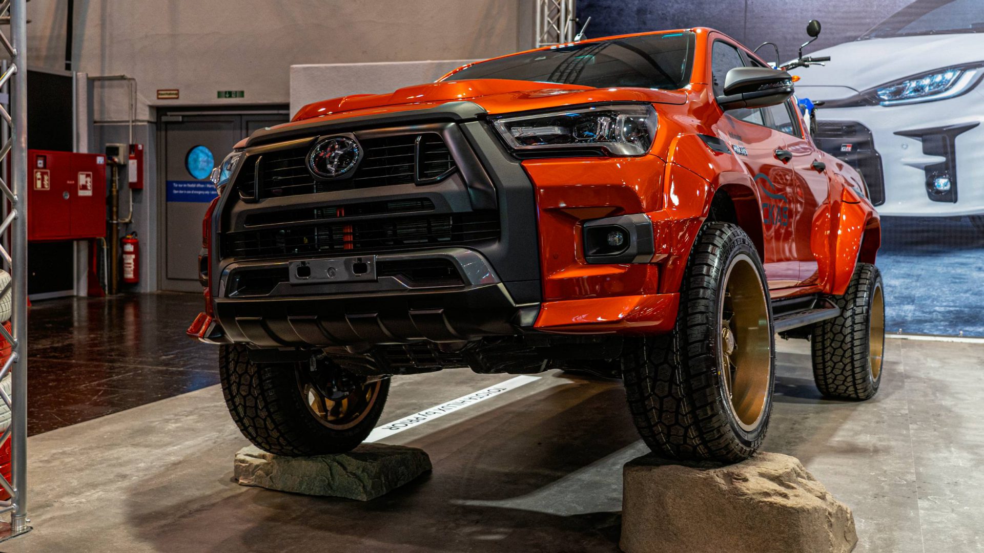 Toyota Hilux Invincible Tuning Prior Design Pdx Widebody Kit