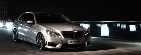 Neues für die ältere Mercedes E-Klasse: Mercedes Tuning-Paket für Mercedes  W211 von Prior-Design - Performance - Mercedes-Fans - Das Magazin für  Mercedes-Benz-Enthusiasten