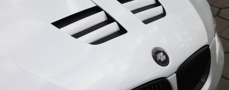 PD-M Motorhaube mit Schlitzen für BMW 3'er E92/E93 Coupé & Cabrio