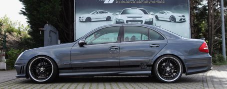 PD65 Side Skirts for Mercedes E-Class W211